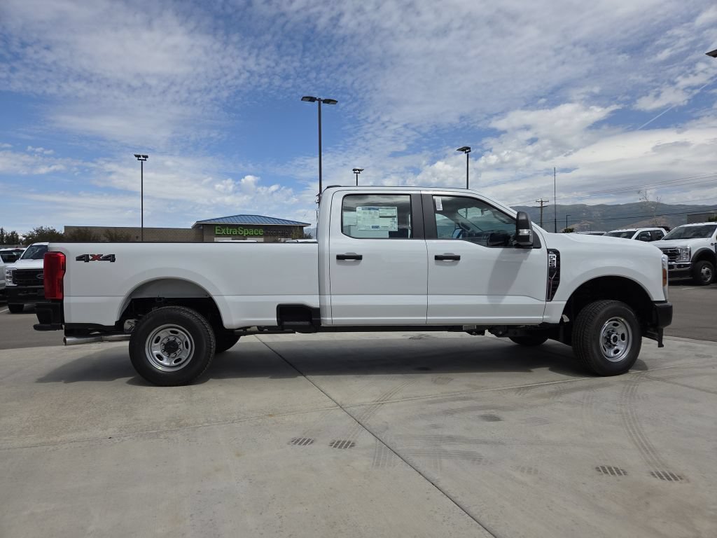 New 2026 Oxford White Ford XL image 22
