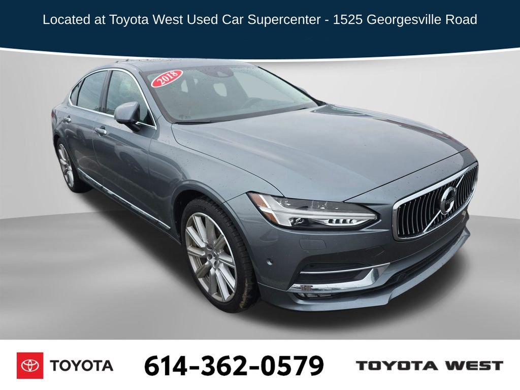 Used 2018 Gray Volvo T6 Inscription image 1