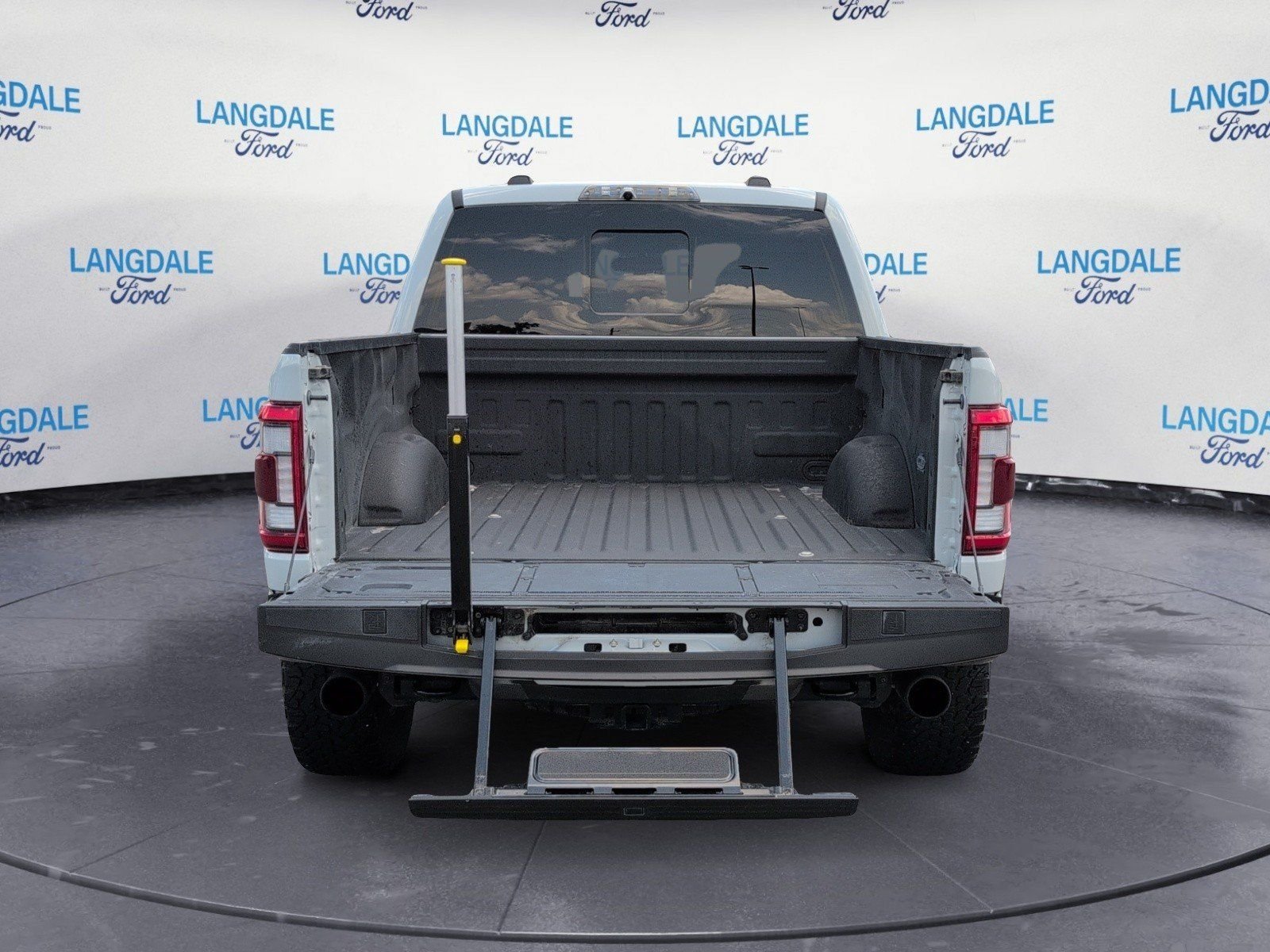 Used 2023 Avalanche Ford Raptor image 8