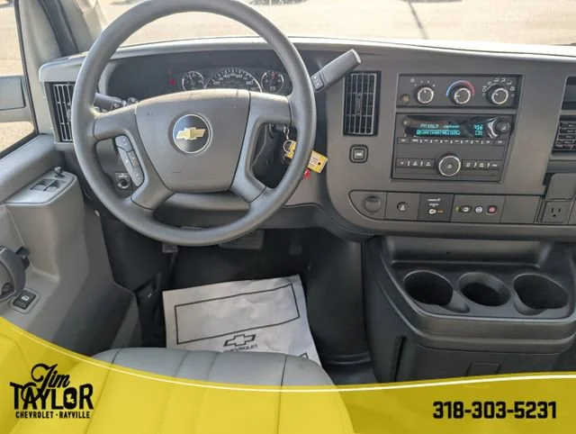 2025 Chevrolet Express Cargo Work Van - Photo 17