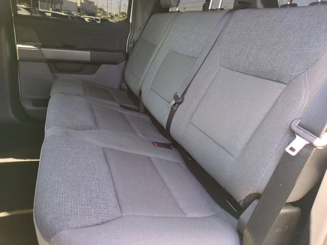 Used 2024 White Ford XLT image 28