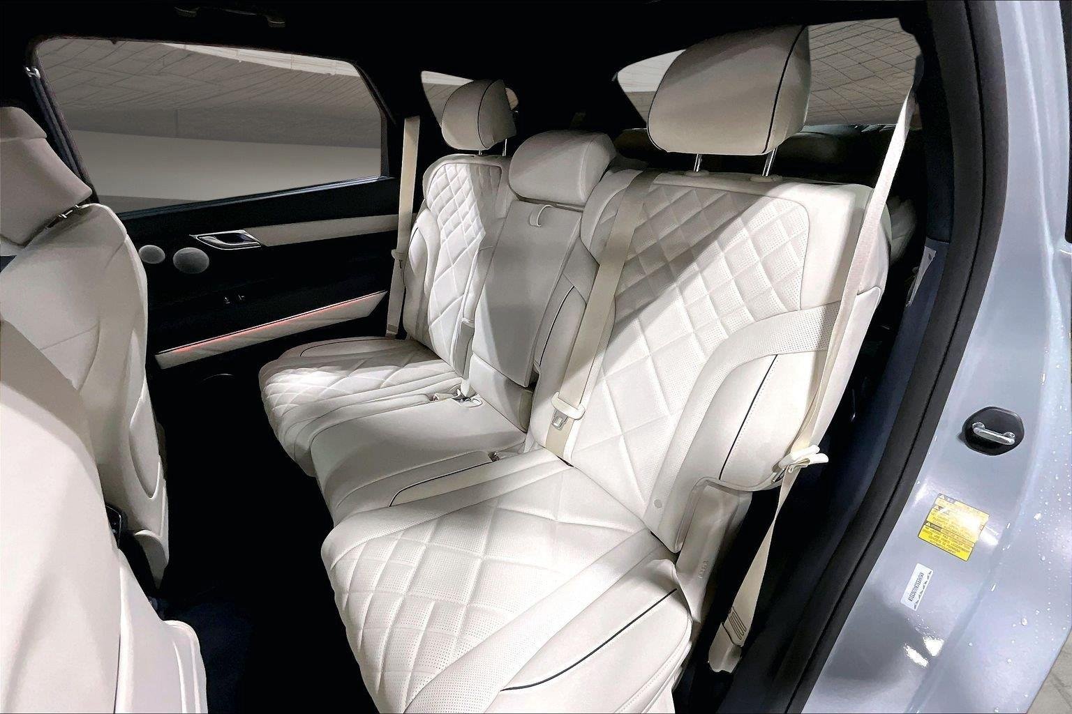 New 2027 Bering Blue Genesis 3.5T PRESTIGE image 32