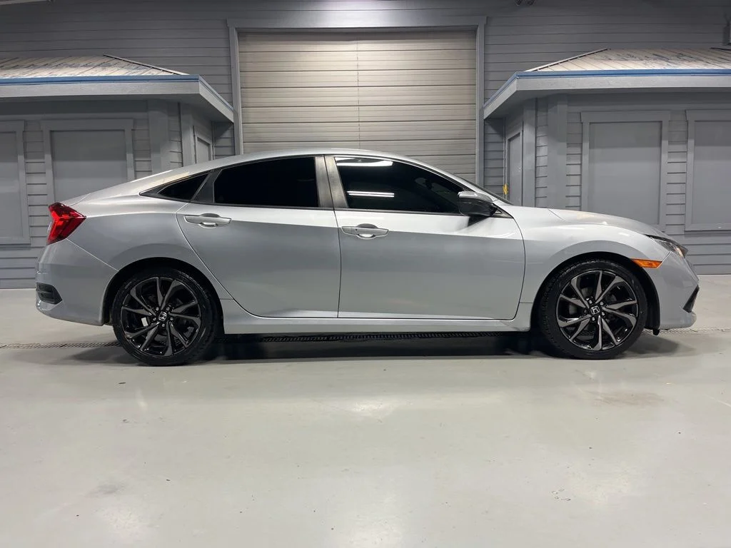 2019 Honda Civic Sport - Photo 8