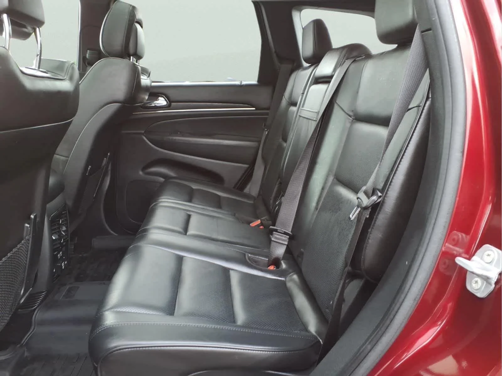 Used 2021 Velvet Red Pearlcoat Jeep High Altitude image 28