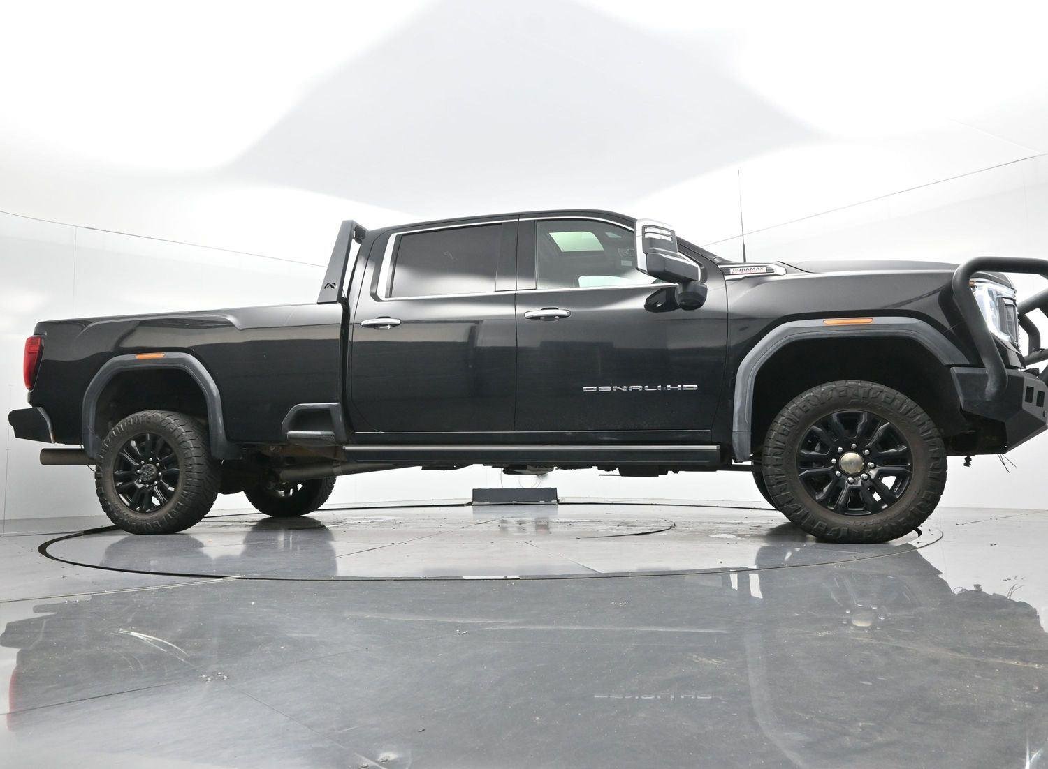Used 2021 Ebony Twilight Metallic GMC Denali image 41