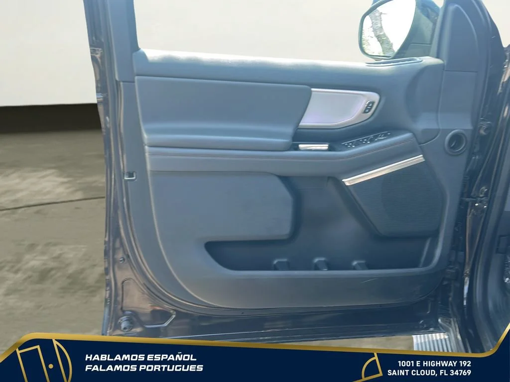 Used 2025  Ford Active image 12