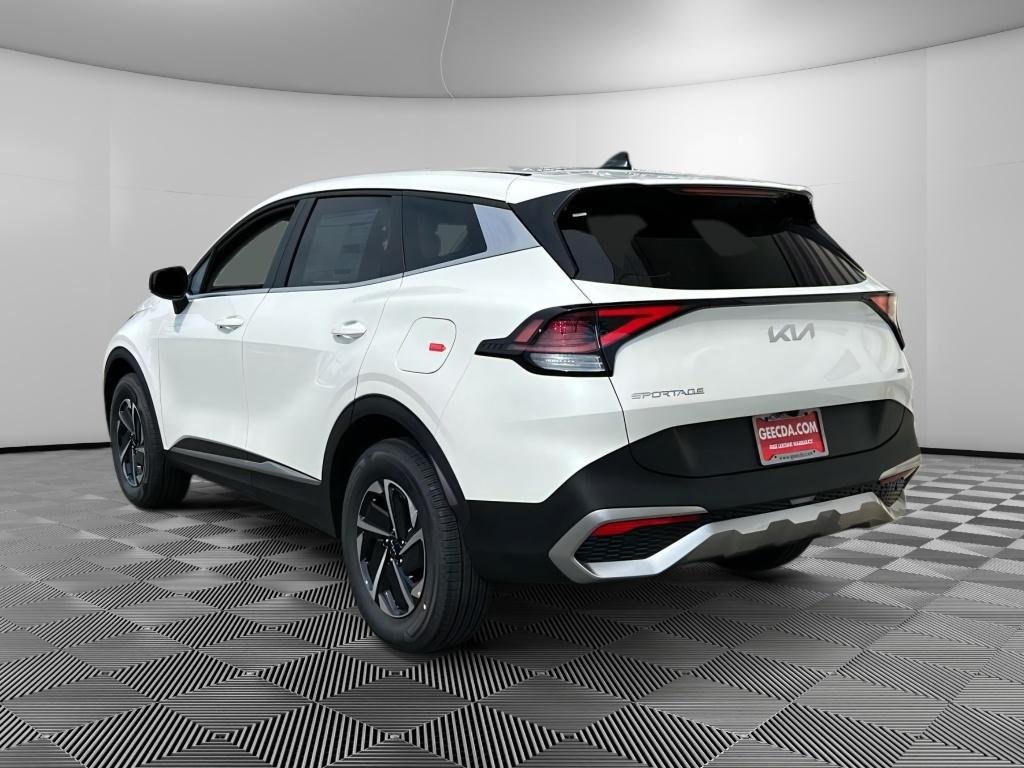 2025 Kia Sportage LX Hybrid - Photo 6