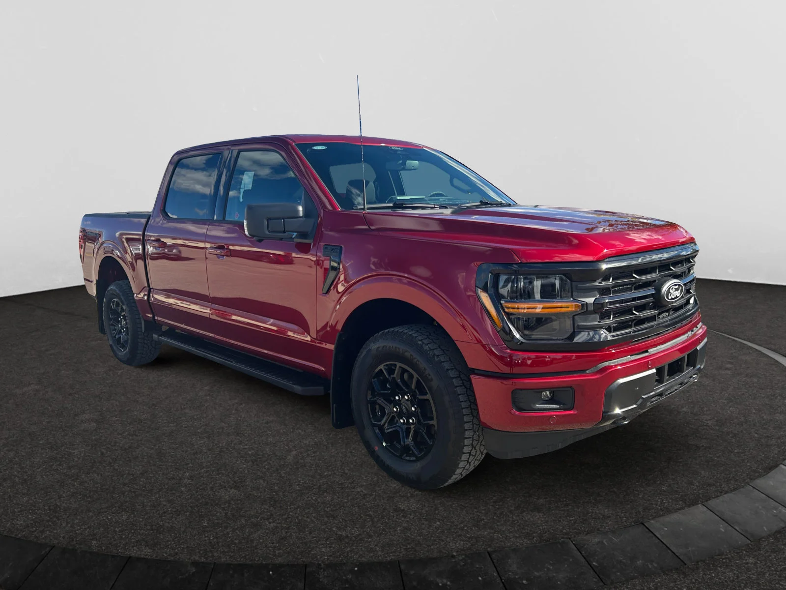 New 2026 Ruby Red Metallic Tinted Clearcoat Ford XLT image 7