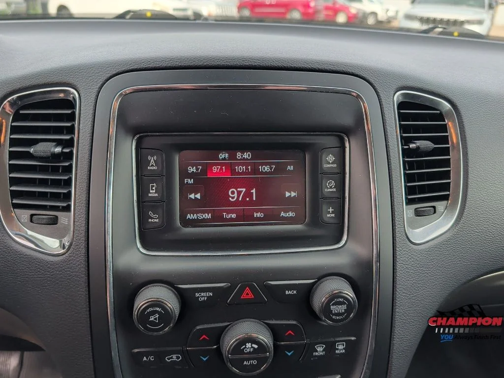 Used 2017 White Dodge SXT image 23