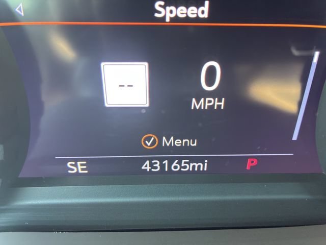 Used 2022 SUMMIT WHITE Chevrolet LTZ image 17