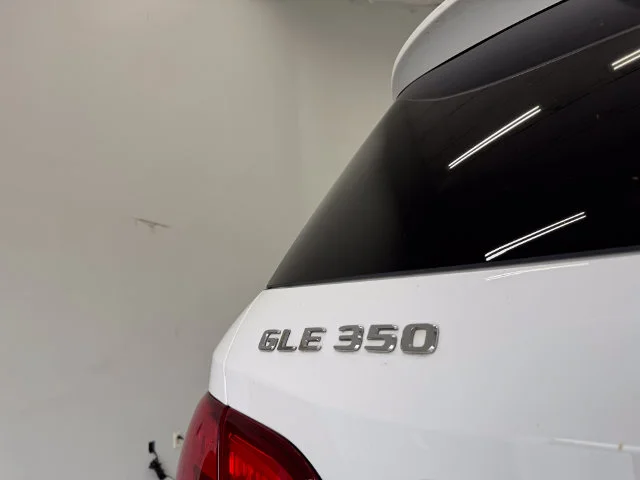 Used 2018 Polar White Mercedes-Benz GLE 350 image 43