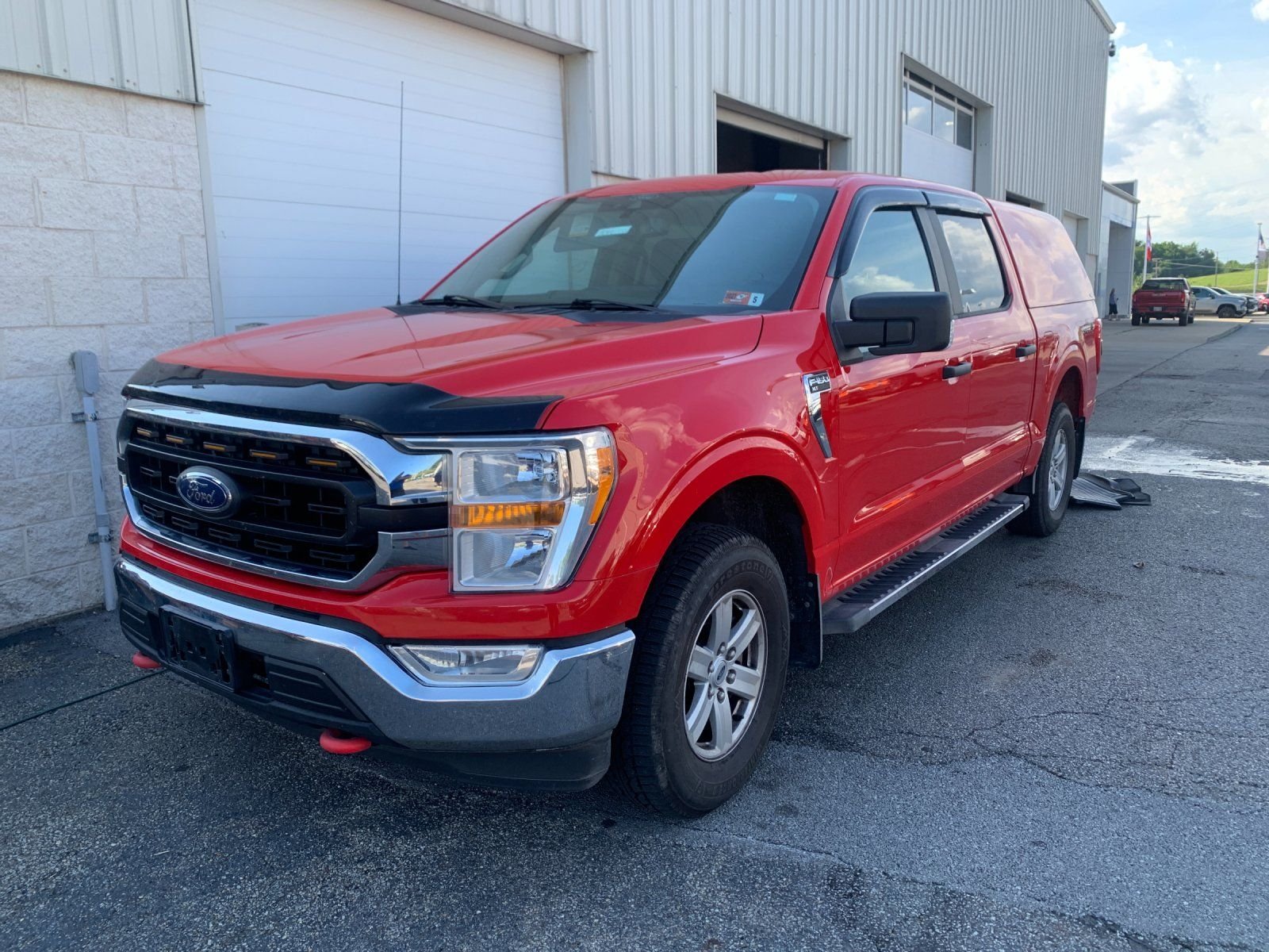 Used 2021 Red Ford XLT image 6