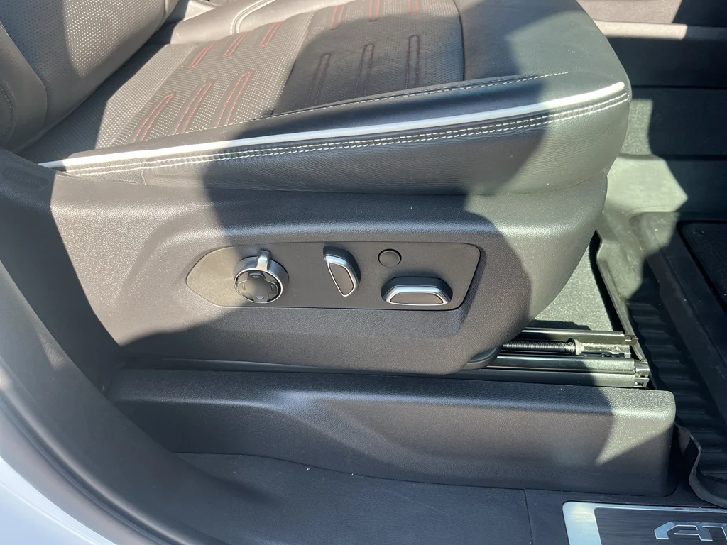 Used 2023 Summit White GMC AT4X image 18