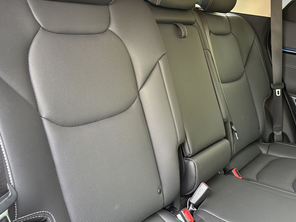2026 GENESIS GV70 Standard - Photo 37