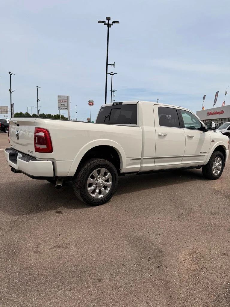 2021 RAM Ram 2500 Pickup Laramie Limited - Photo 17