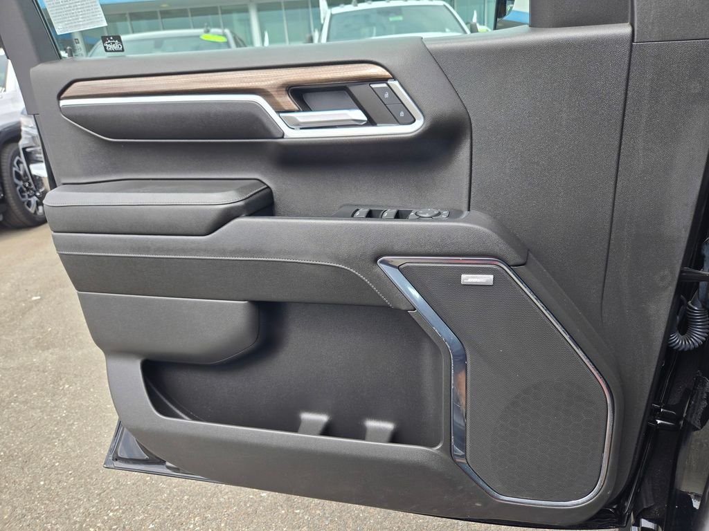 Used 2023 Black Chevrolet LT Trail Boss image 13