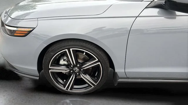 Used 2023 Gray Honda Sport image 34