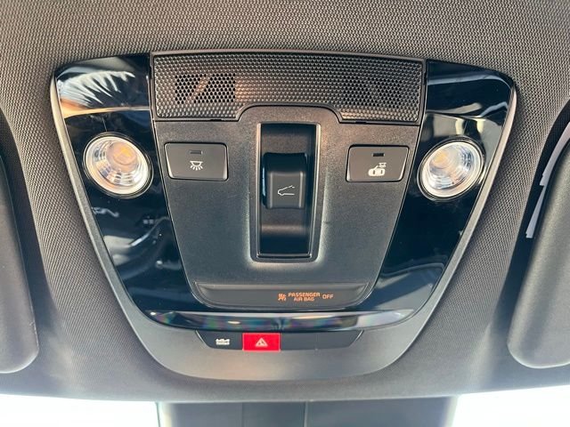 Used 2023 Steel Kia GT-Line image 24