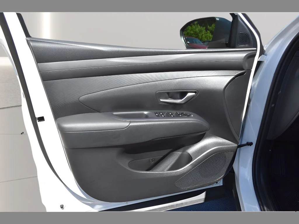 2025 Hyundai Santa Cruz SE - Photo 46