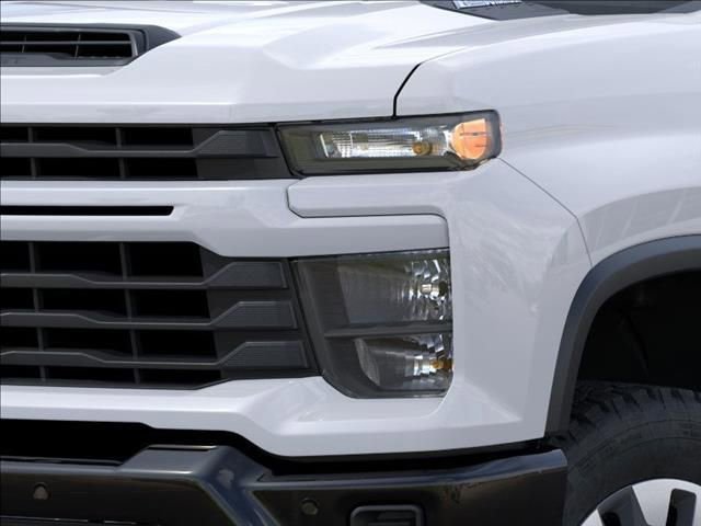 2025 CHEVROLET SILVERADO HD - Image 9