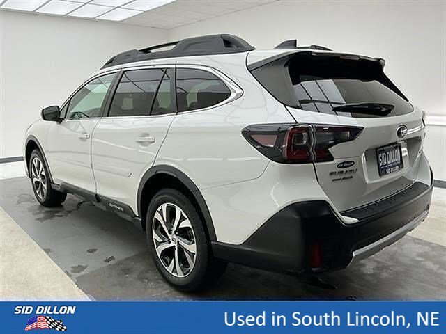 Used 2020 Crystal White Pea Subaru Limited image 6