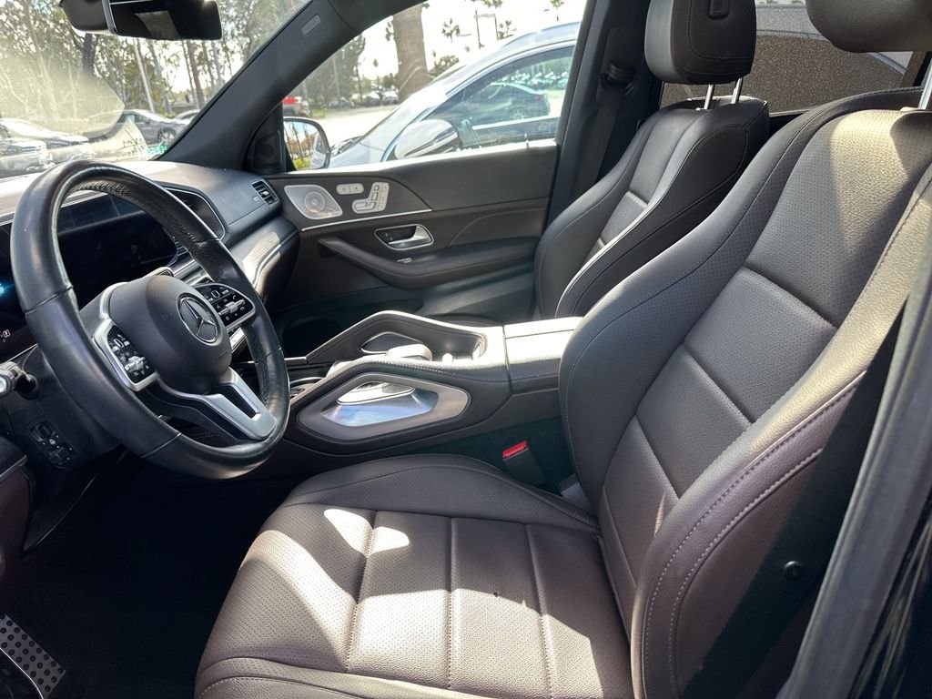 Used 2022 Black Mercedes-Benz GLS 450 image 6
