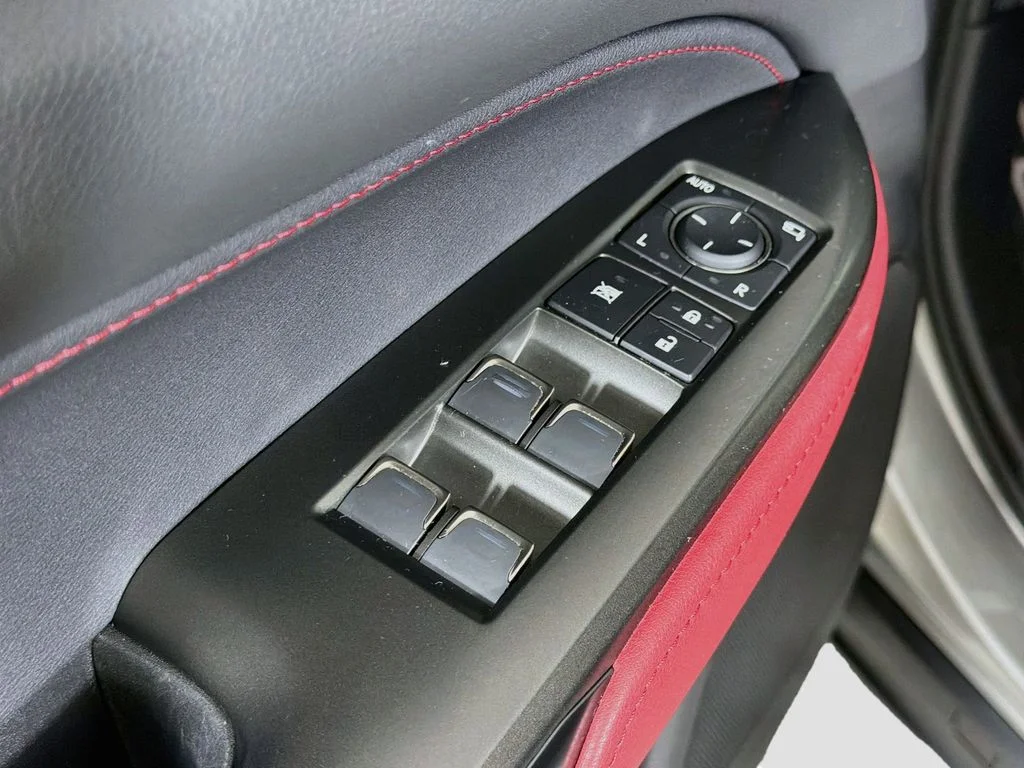 Used 2022 Silver Lexus 350 F SPORT Handling image 17