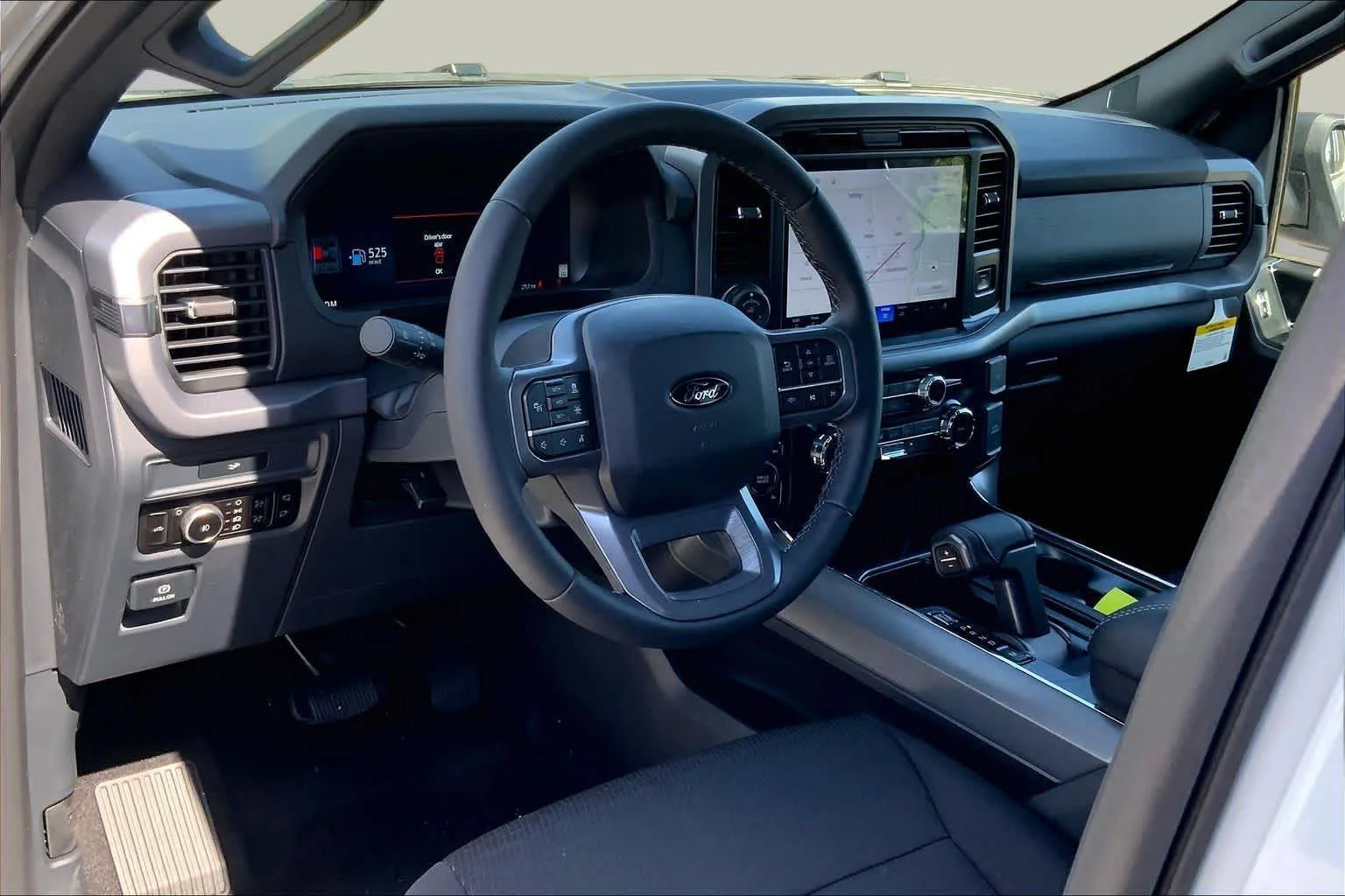New 2026 Avalanche Ford XLT image 9