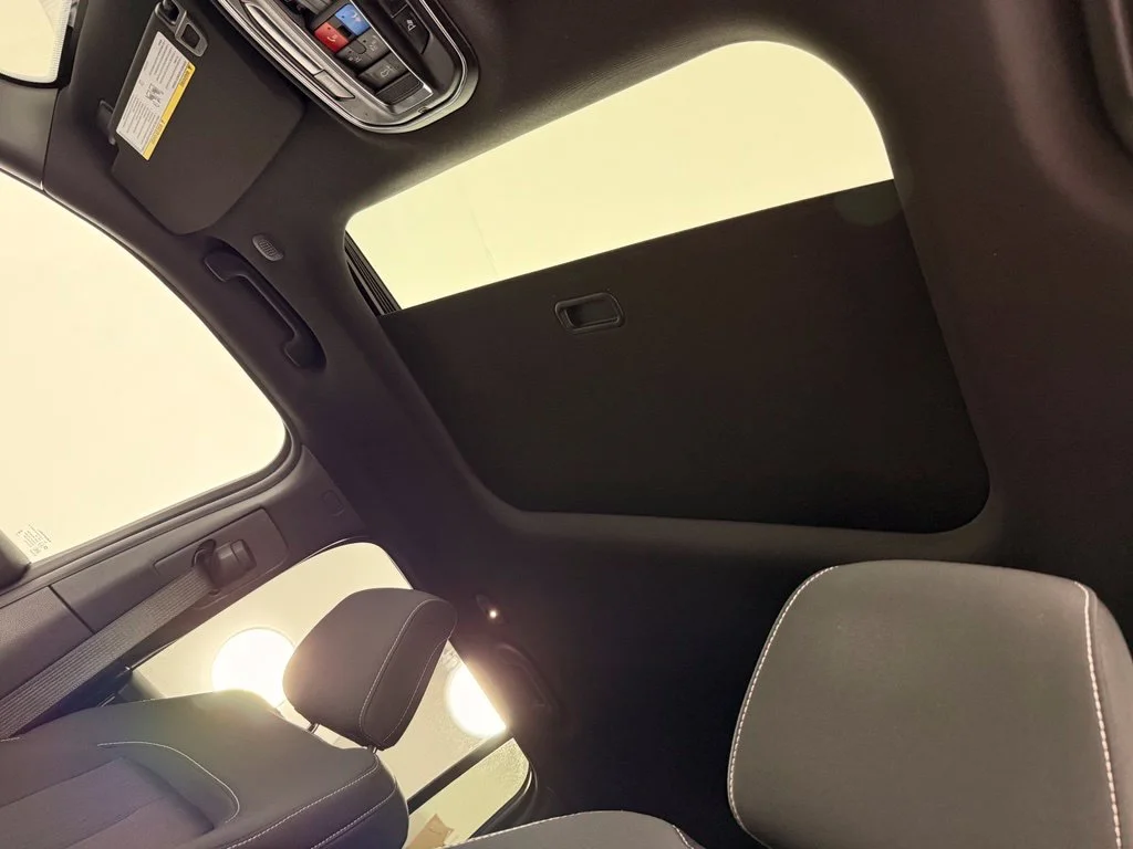 Used 2024 Gray Jeep Laredo X image 30
