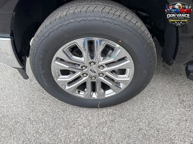 New 2026 Black Ford Lariat image 26