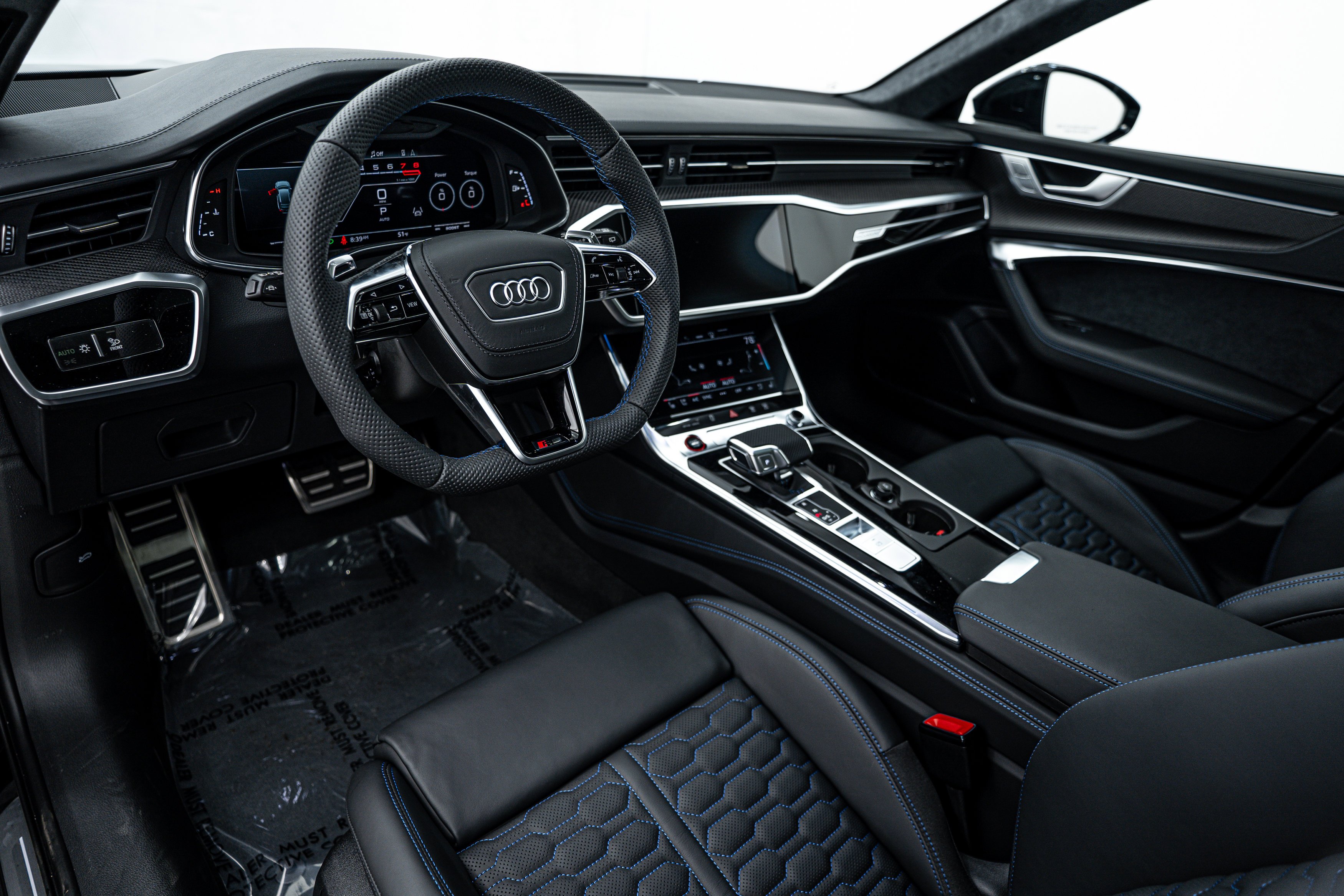 2025 Audi RS 6 Avant Base - Photo 8