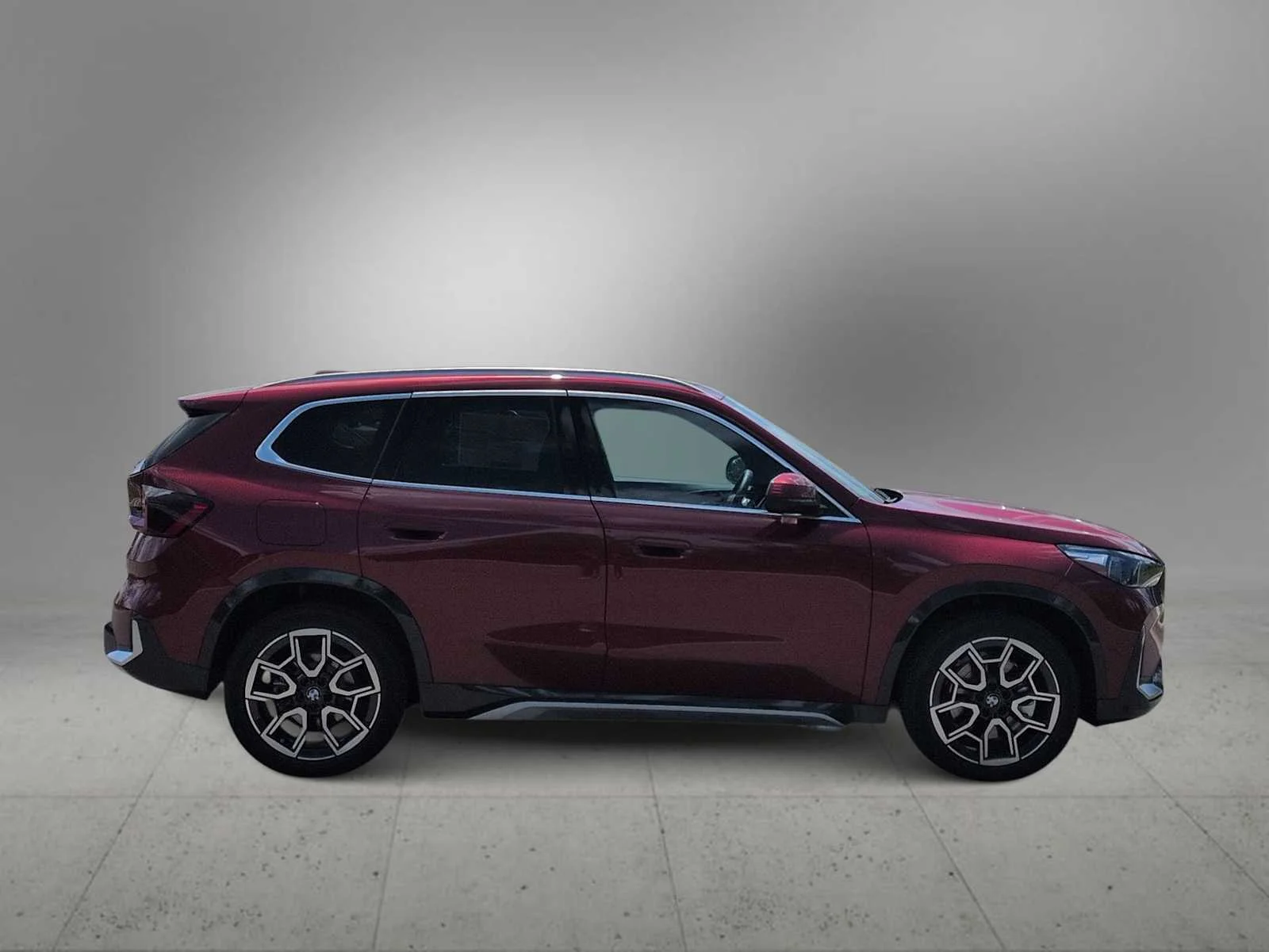 New 2026 Vegas Red Metallic BMW xDrive28i image 9