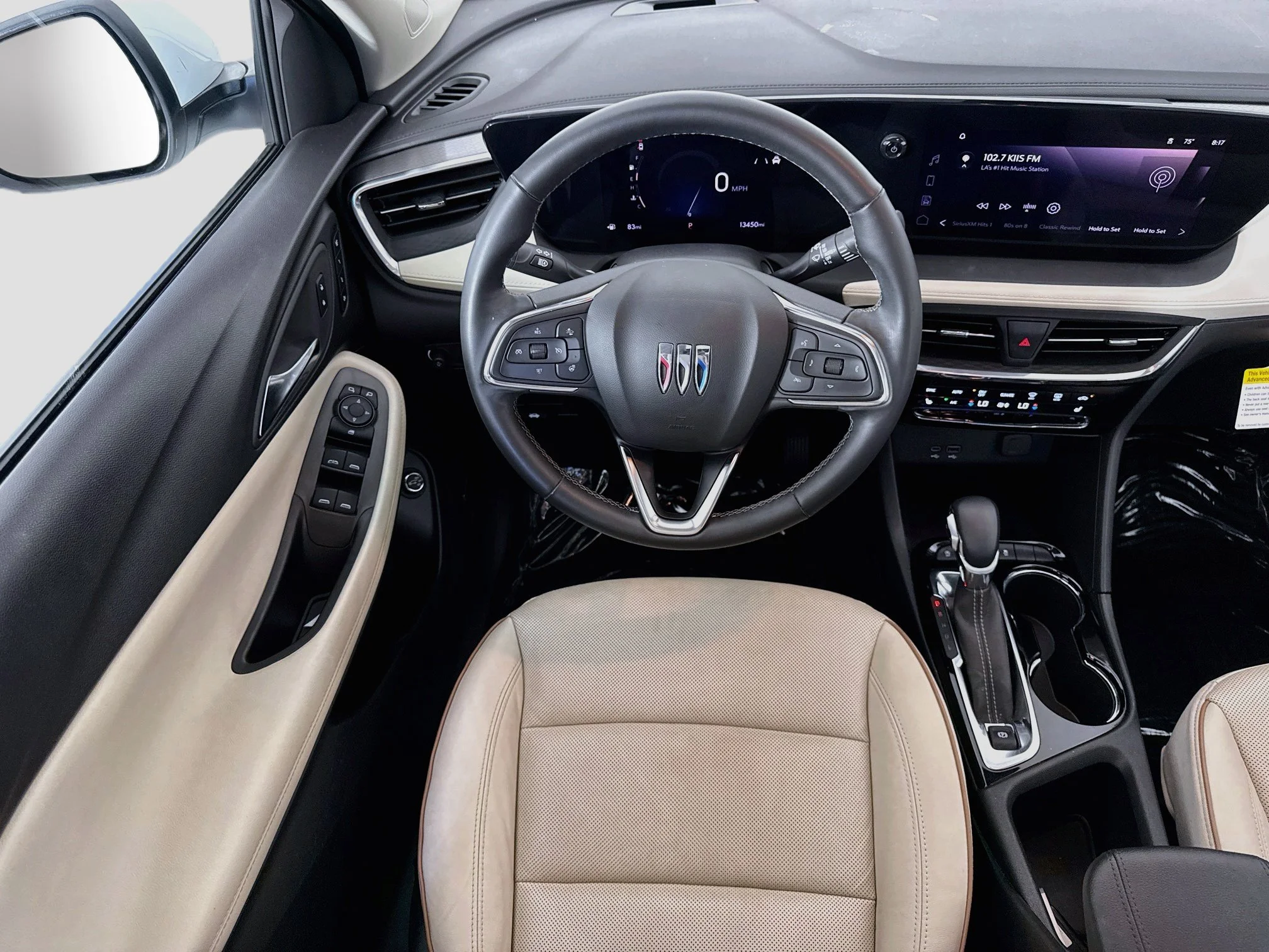 Used 2024 White Frost Tricoat Buick Avenir image 24