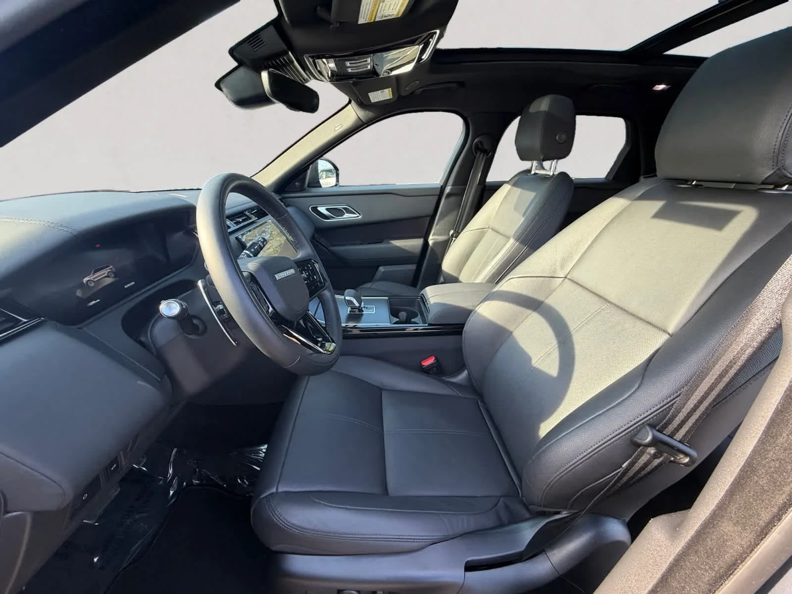New 2026 Varesine Blue LAND ROVER Dynamic SE image 9