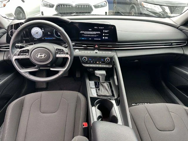 Used 2024 Amazon Gray Hyundai SEL image 15