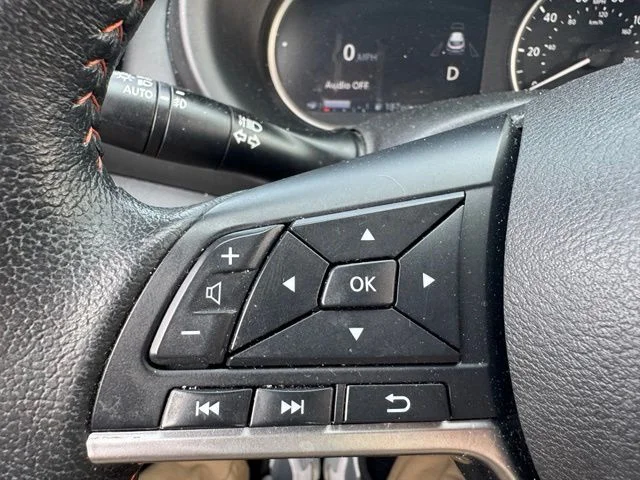 Used 2019 Red Nissan SR image 20