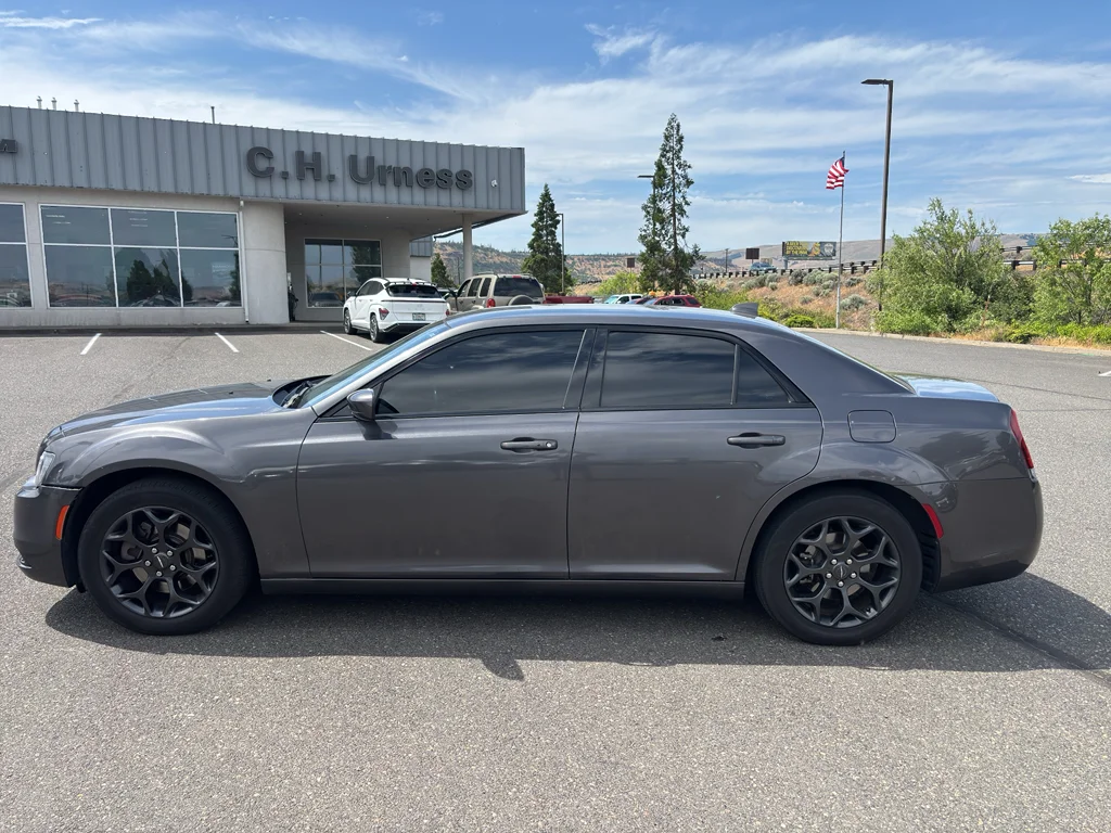 2019 Chrysler 300 S AWD's photo