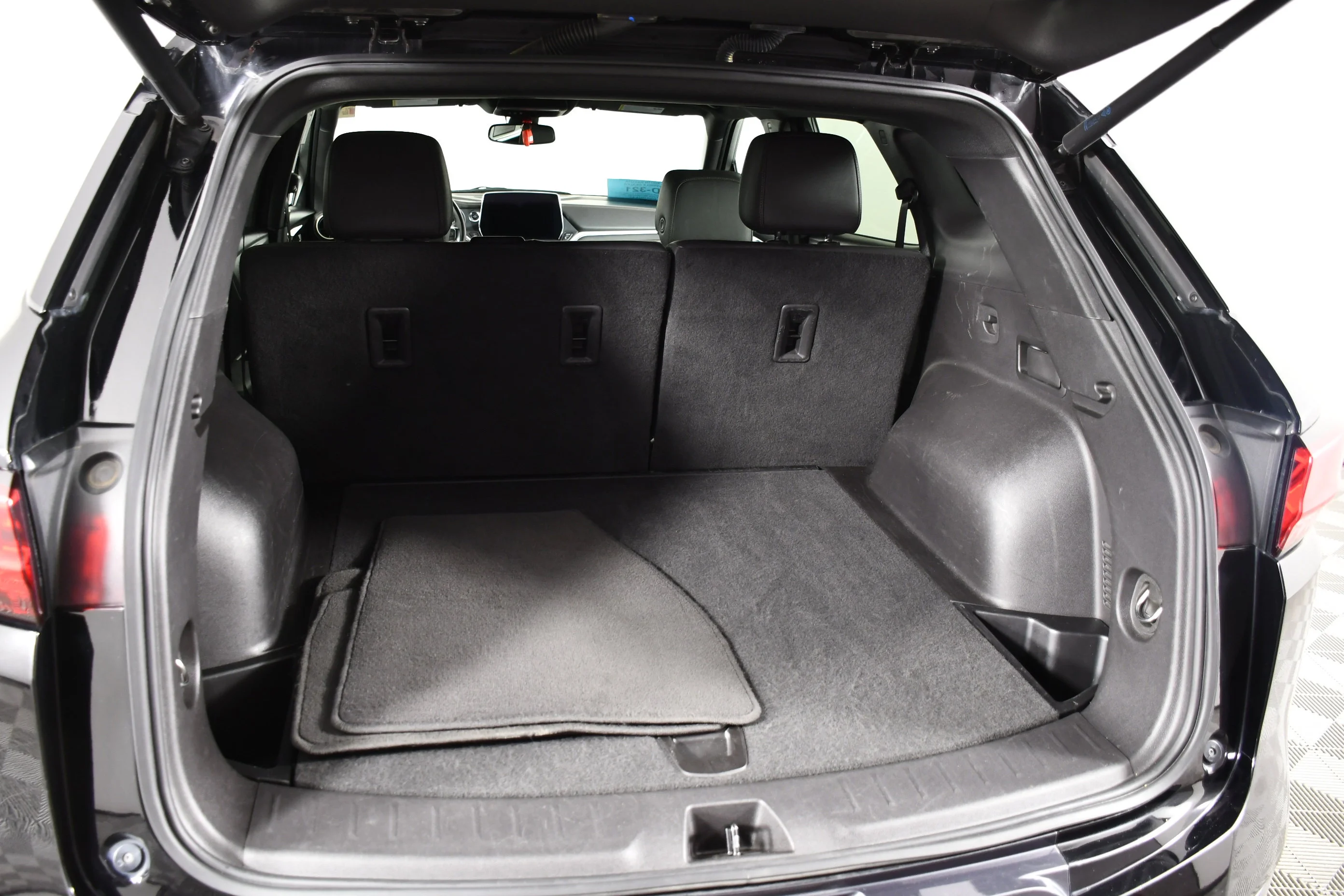 Used 2024 Black Chevrolet Premier image 49