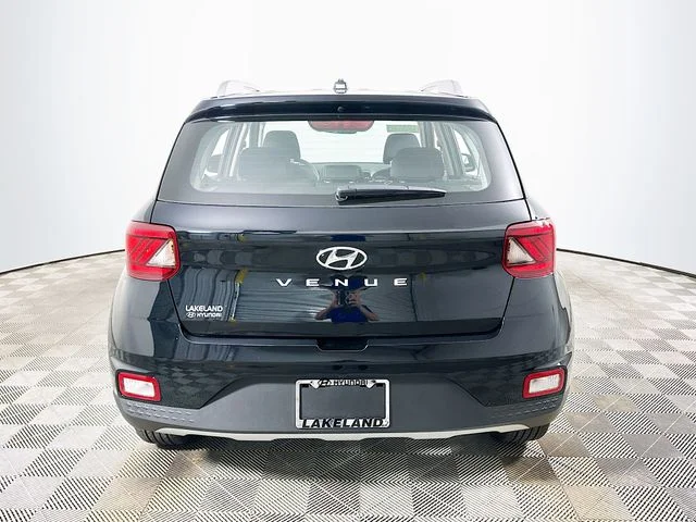 New 2026 Black Hyundai SEL image 4