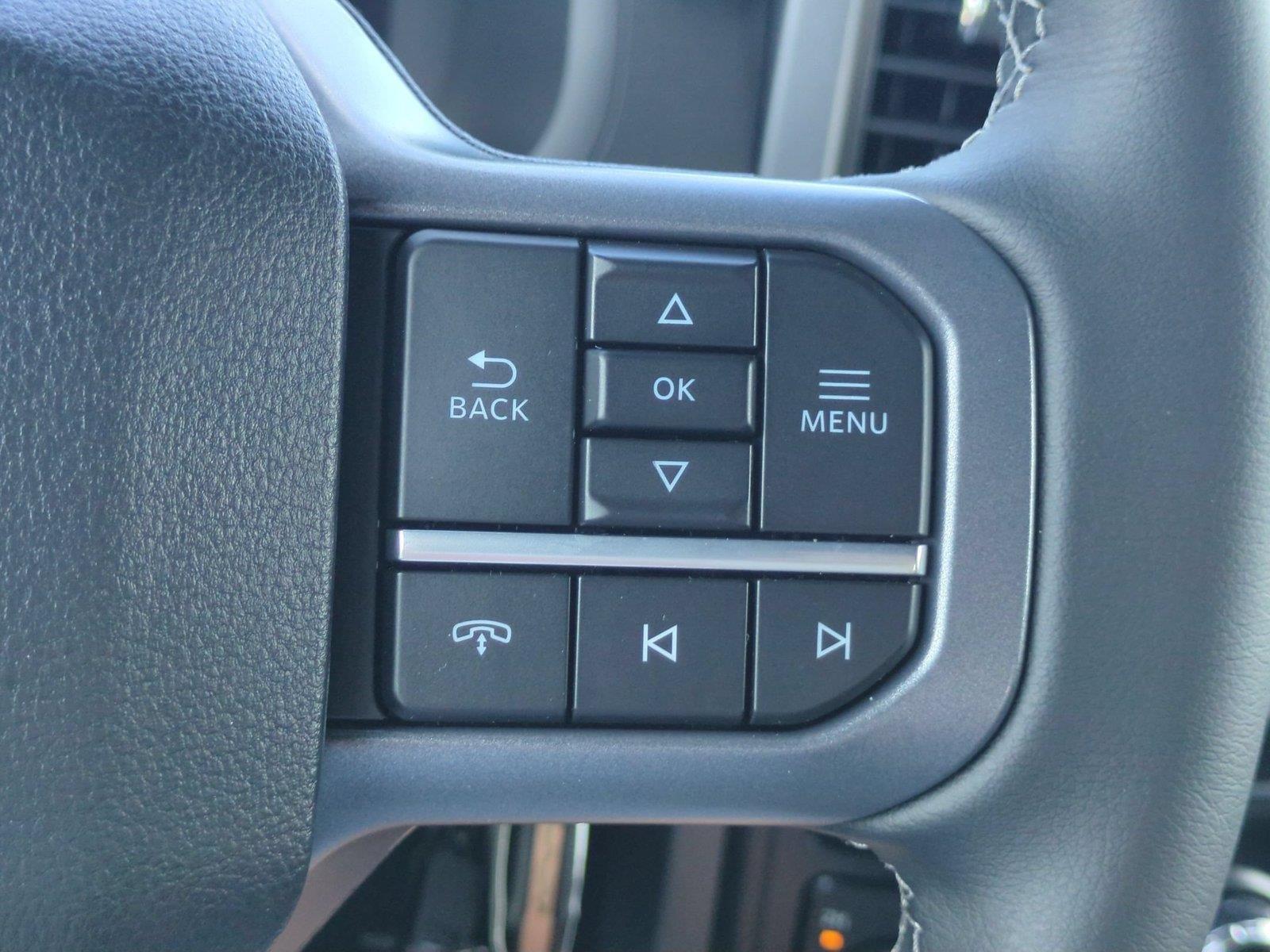 New 2026 Oxford White Ford XLT image 21