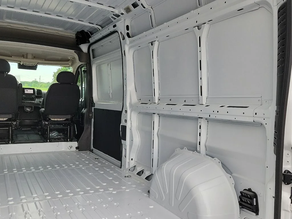 Used 2025 White Ram High Roof image 10
