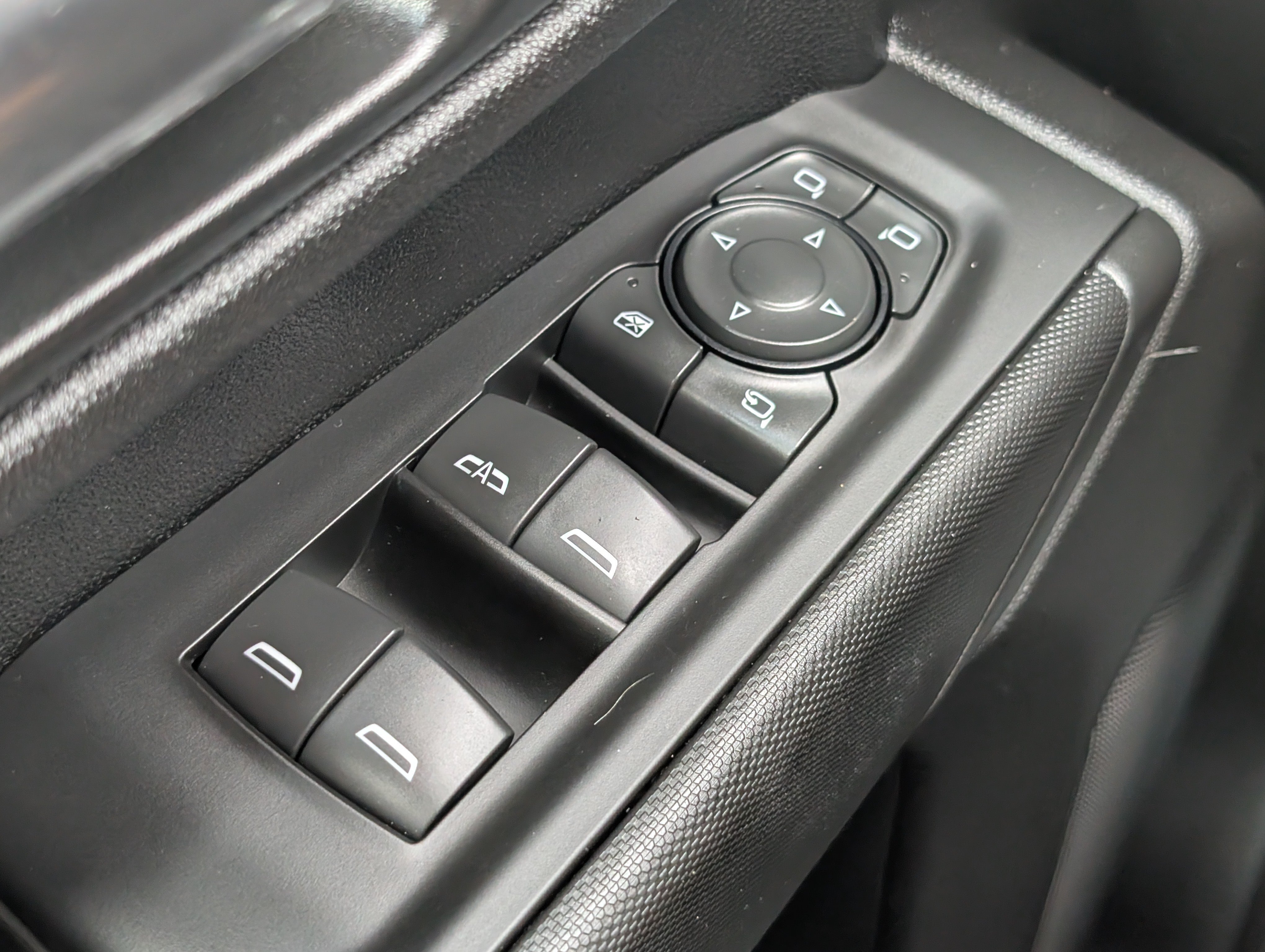 Used 2024 Summit White Chevrolet Custom image 11