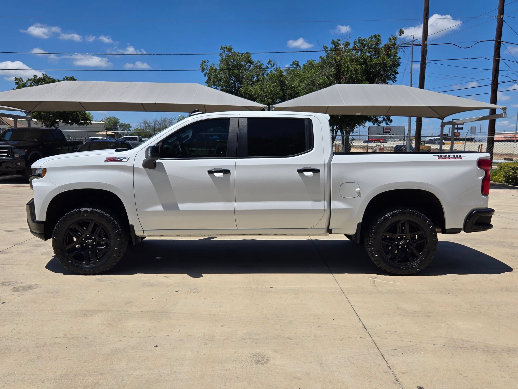Used 2022 Summit White Chevrolet LT Trail Boss image 4