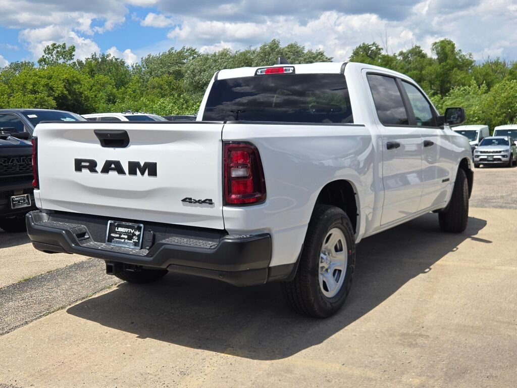 New 2026 Bright White Clearcoat RAM Tradesman image 10