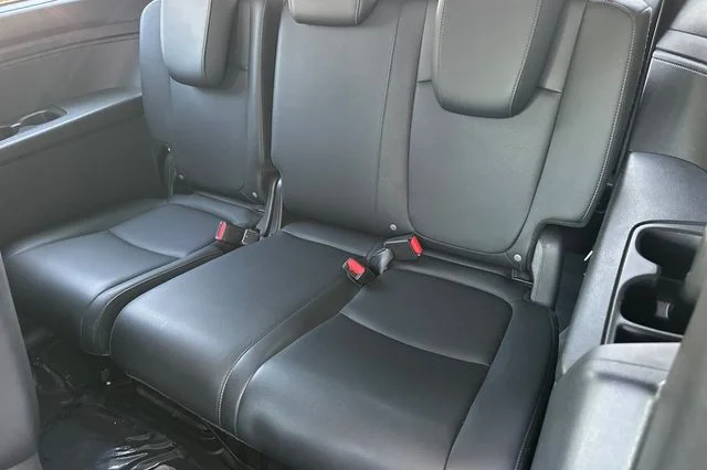 Used 2025  Honda EX-L image 17