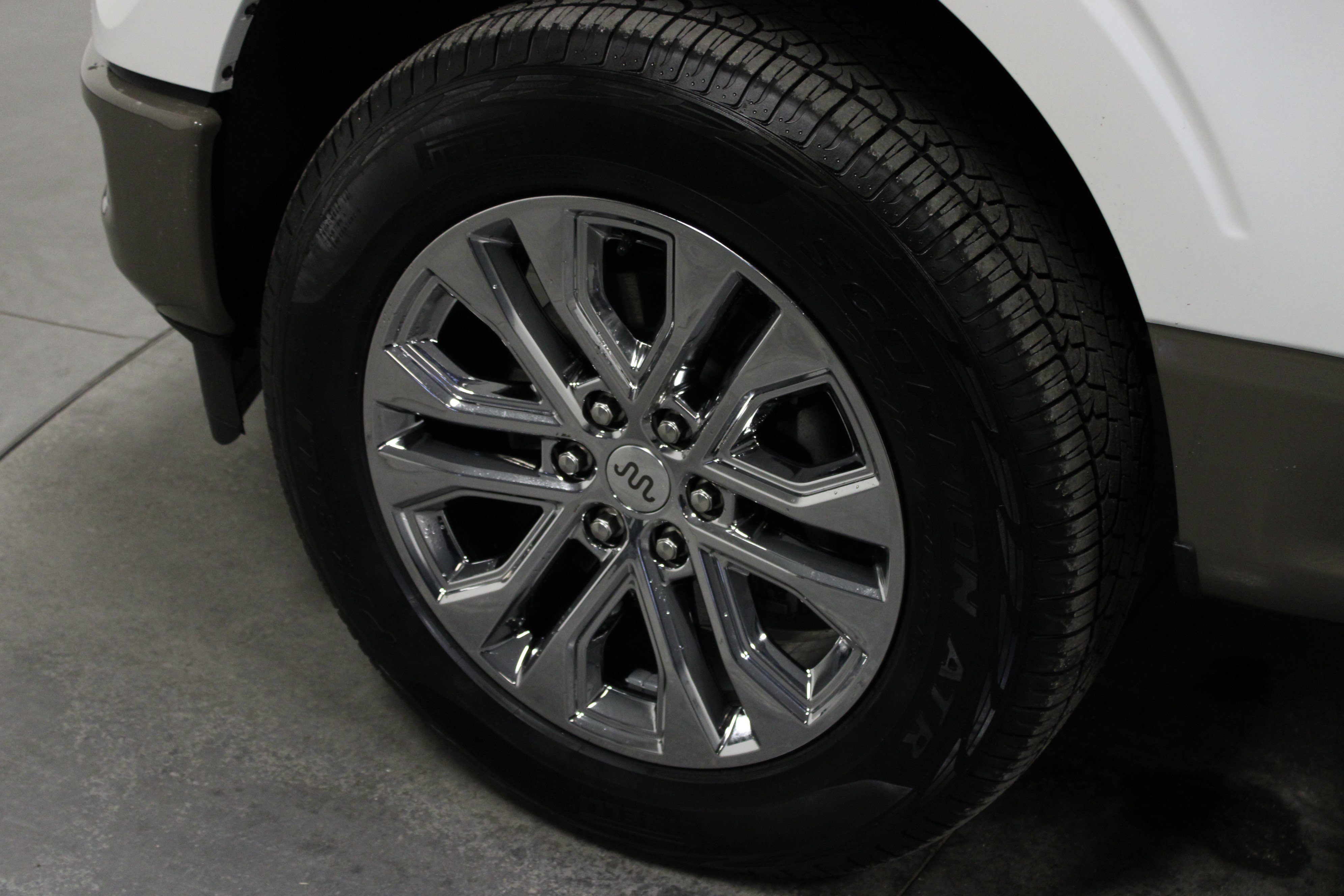 Used 2025 Star White Metallic Tri-Coat Ford King Ranch image 10