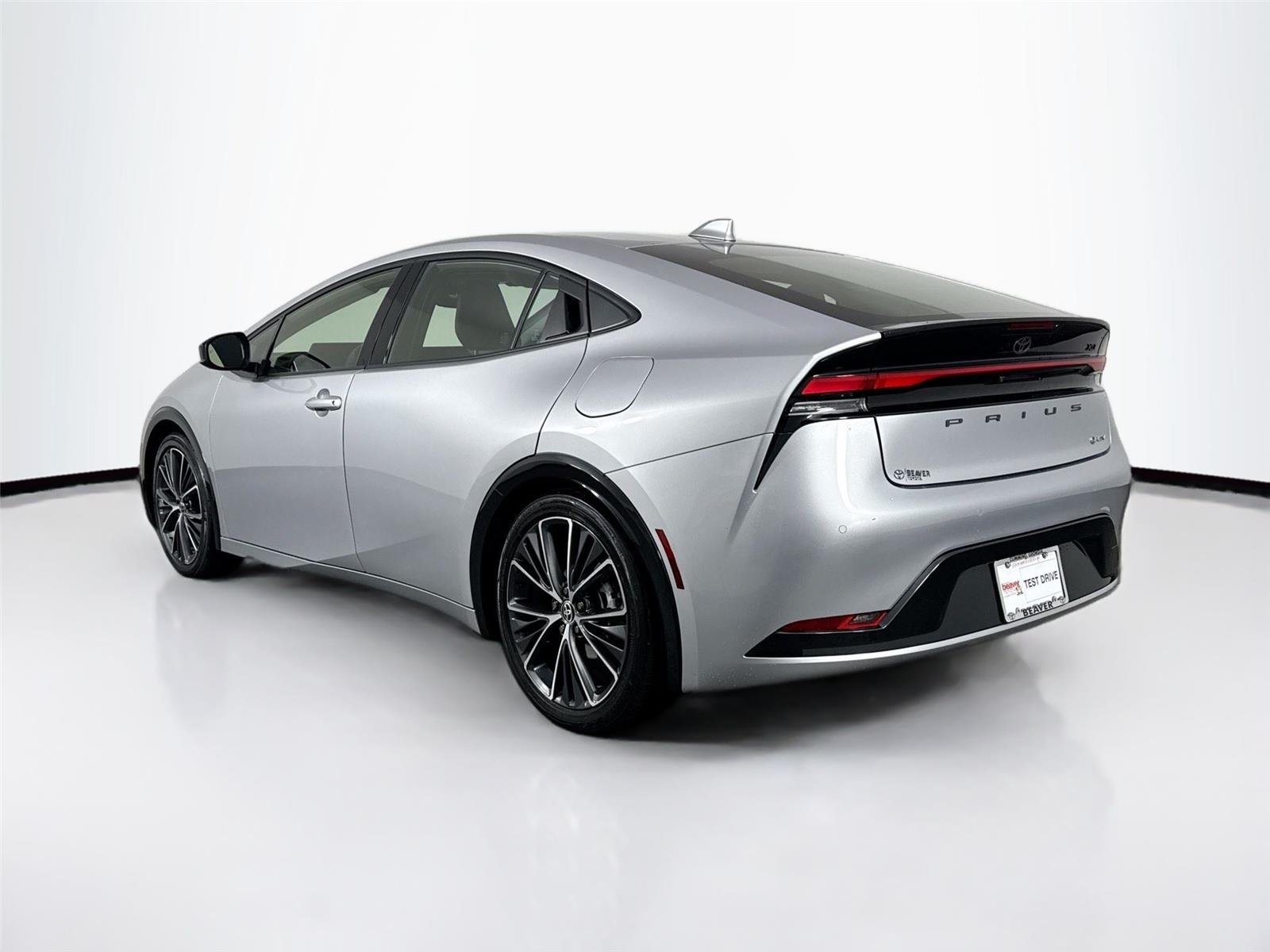 Certified Used 2025 Cutting Edge Toyota XLE image 13