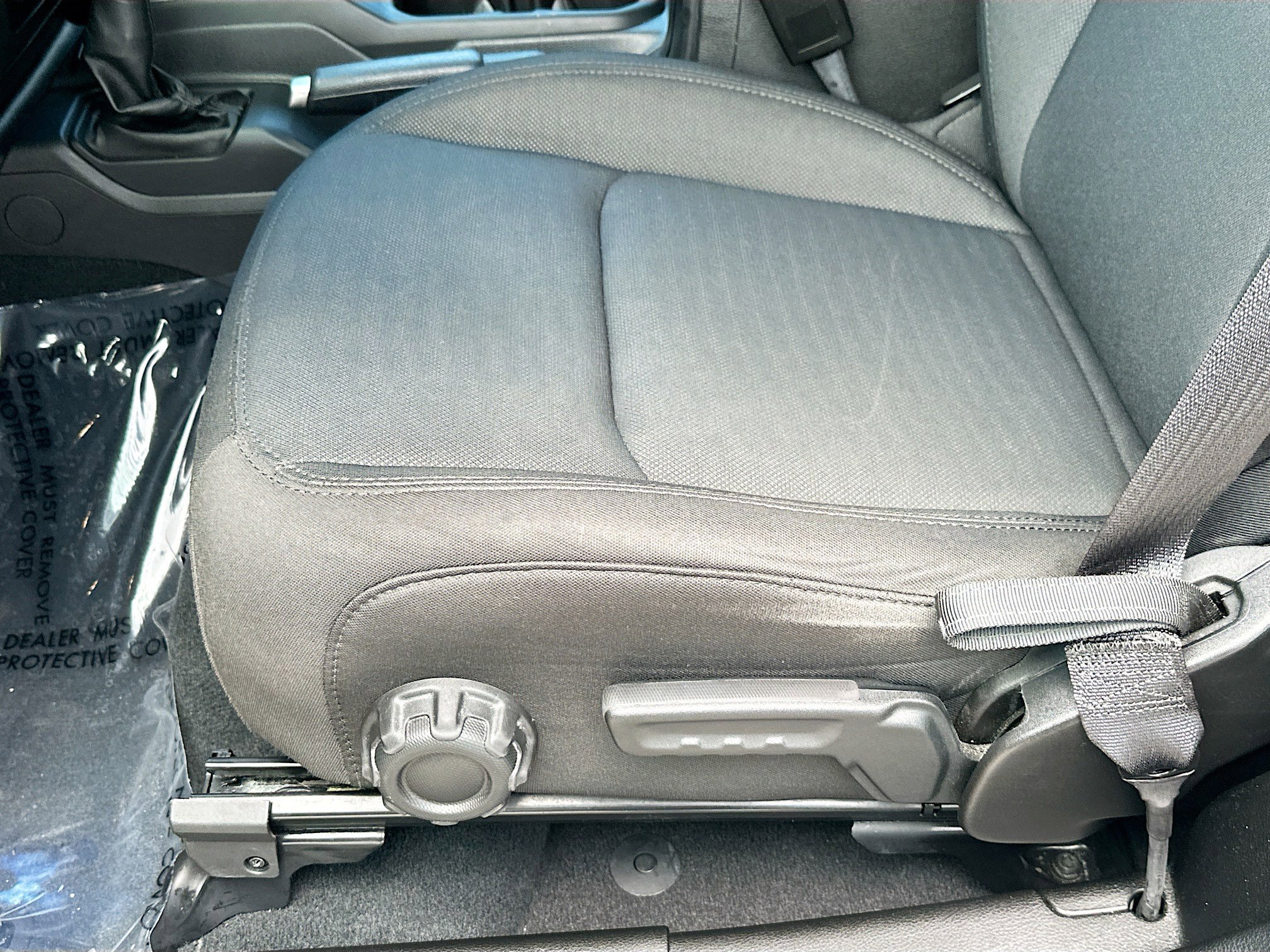 Used 2022 Sting-Gray Clearcoat Jeep Sport S image 17