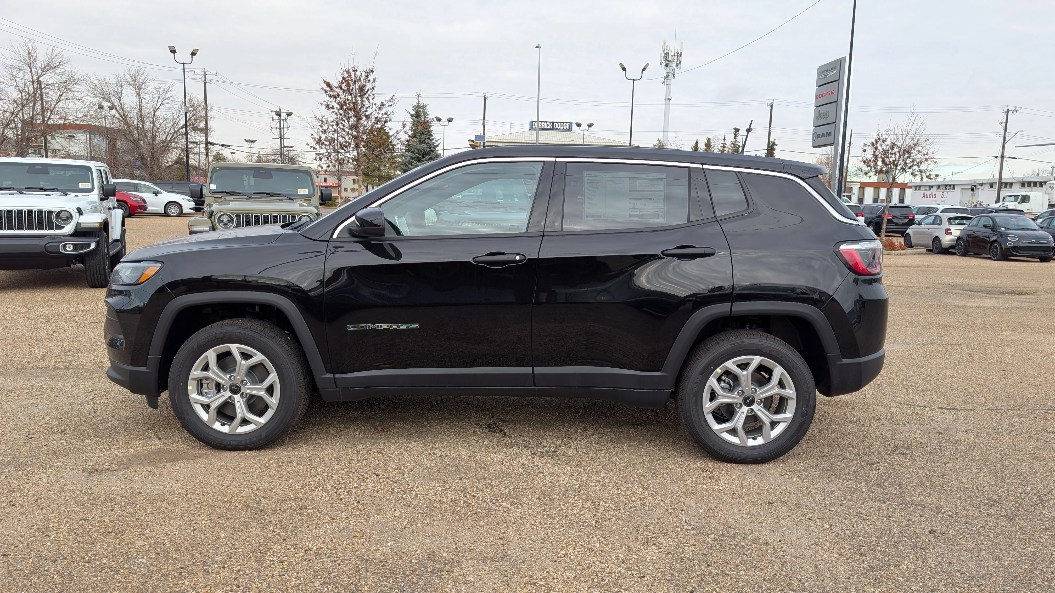 New 2026 Diamond Black Crystal Pearl Jeep Sport image 3