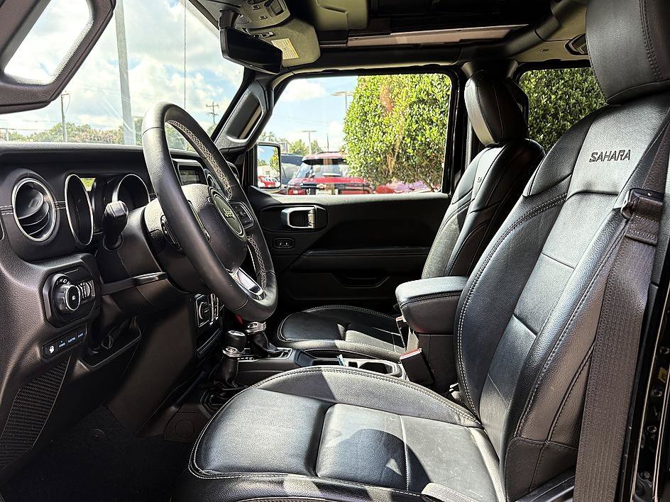 Used 2022 Black Clearcoat Jeep Unlimited Sahara image 9